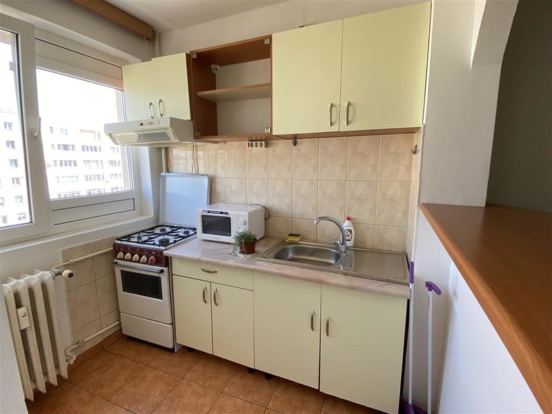 Dristor 1 minut metrou  - garsoniera mobilata si utilata